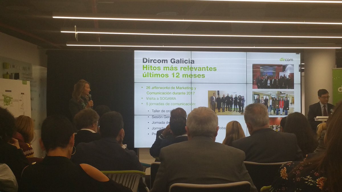 sicneuf's tweet photo. Nuestra presidenta @amaliabaltar aportando alegría, entusiasmo y el buen hacer de la comunicación en Galicia #Resultados2017 #Proyectos2018 @DircomGAL @DircomSpain #asamblea https://t.co/gSwgj1J0XP
