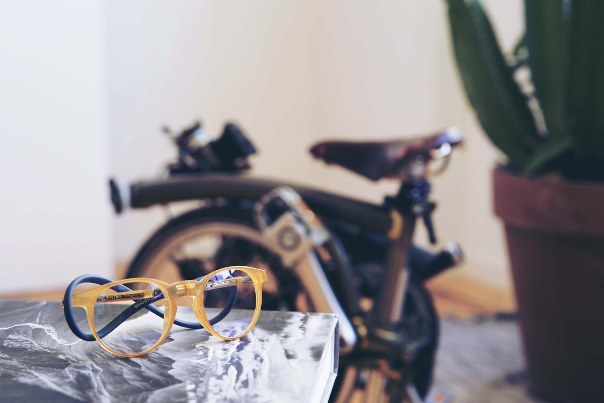EyewearBCN's tweet photo. Do you know what photochromic lenses are? 
We have some news to show you. Our Slastik Soho have now available the photochromic lenses to prevent you from the sun when you're out. 
Want to know more about it? https://t.co/7OdHvtiBGi https://t.co/gl0N9VT65V
