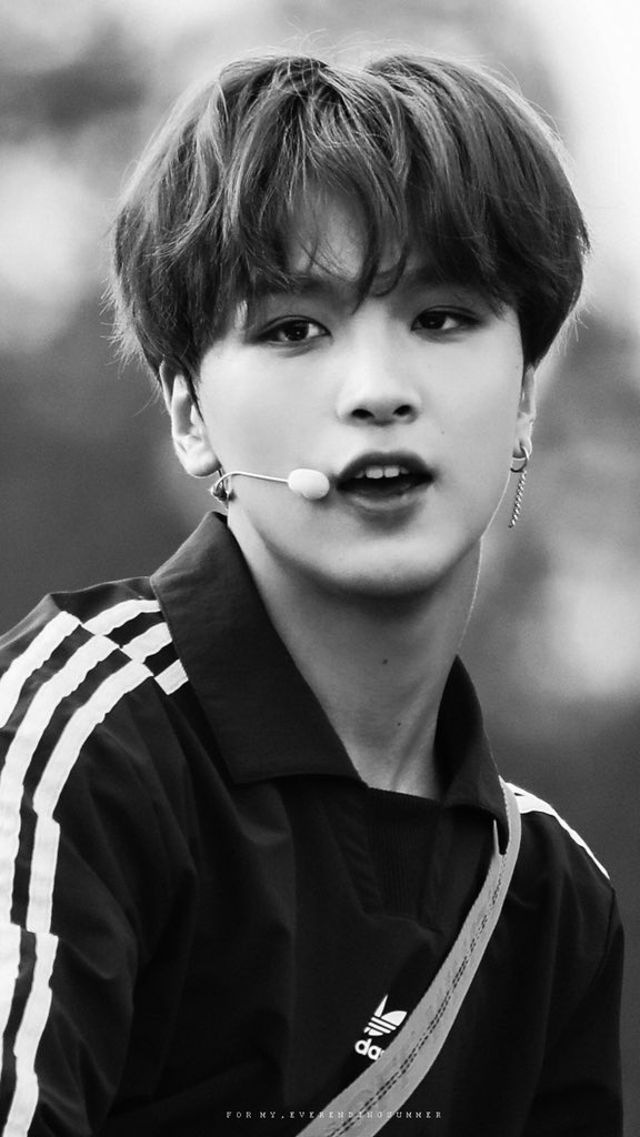 summerwith0606's tweet photo. 🎥   19.

#HappyHaechanDay  

#HAPPYFULLSUNDAY 

#해찬아생일축하해 https://t.co/4yMPtozsQz