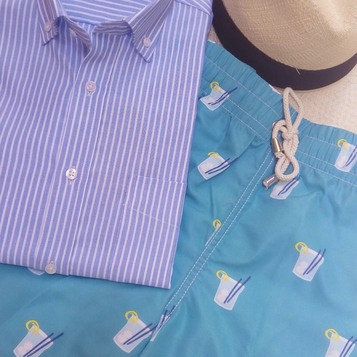 gomez_y_grilo's tweet photo. Tomamos la penúltima
#bañador #gomezygrilo #somosdelcentro #modacaballero #estilo #elegancia #moda #outfit #elegance #style #gentleman #mensfashion #menstreetstyle #menwithclass #malewithclass #malestyle #menblogger #malelookbook https://t.co/K1a2xYbIVi