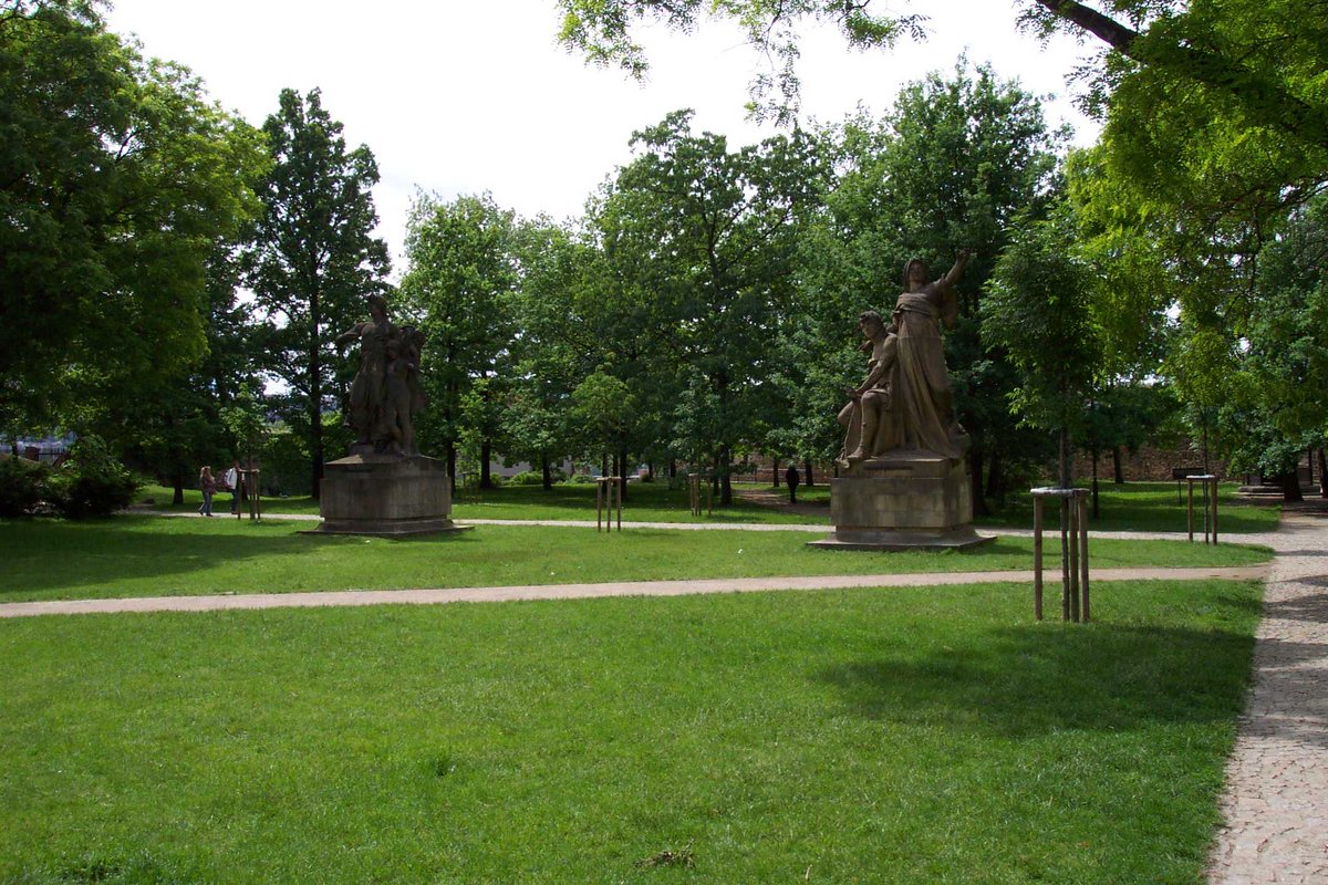 IUPESM_2018's tweet photo. During the lunch break why not visit Vyšehrad park just 5 min away from the venue? Relax on the grass a bit before coming back for another set of interesting prezentations! #IUPESM2018 https://t.co/J8Jv3FtZTb