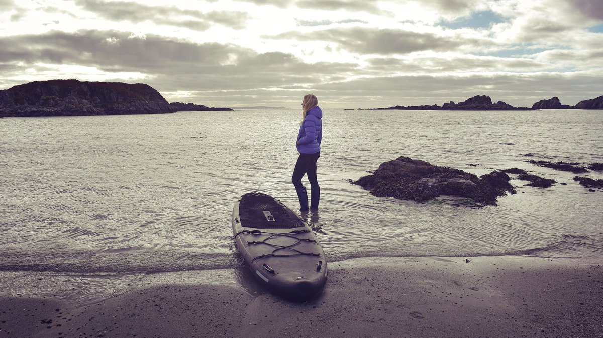 Ness_Knight's tweet photo. Went for a SUP on a remote beach in Scotland &amp; when I looked closer the reality of 300 million tons of plastic in our oceans hit home. This was what a quick sweep of a few of meters produced. It’s no longer just about reuse &amp; recycling but also about redesign #worldenvironmentday https://t.co/cLFQ6CWa8b