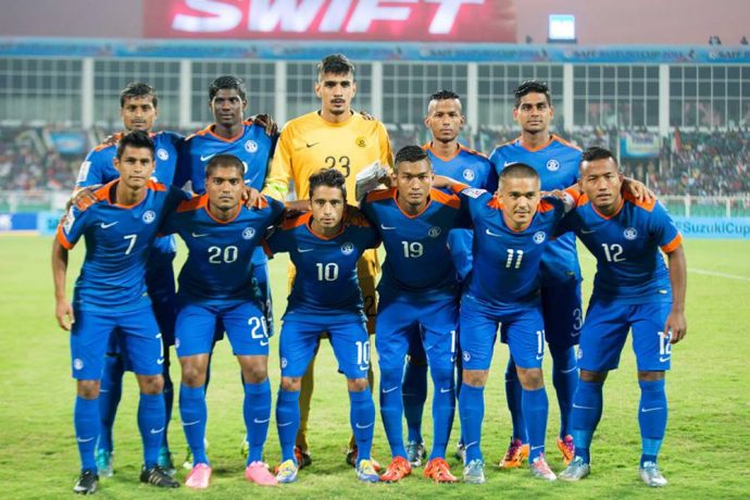 RahuldevDubey's tweet photo. अपने देश के ⚽#football_team⚽को जरूर सपोर्ट करें...!! @IndianFootball
@chetrisunil11
@ChennaiyinFC #support_blue_tigers ⚽
#support_nation🇮🇳🇮🇳 https://t.co/ypSd8dWFxc