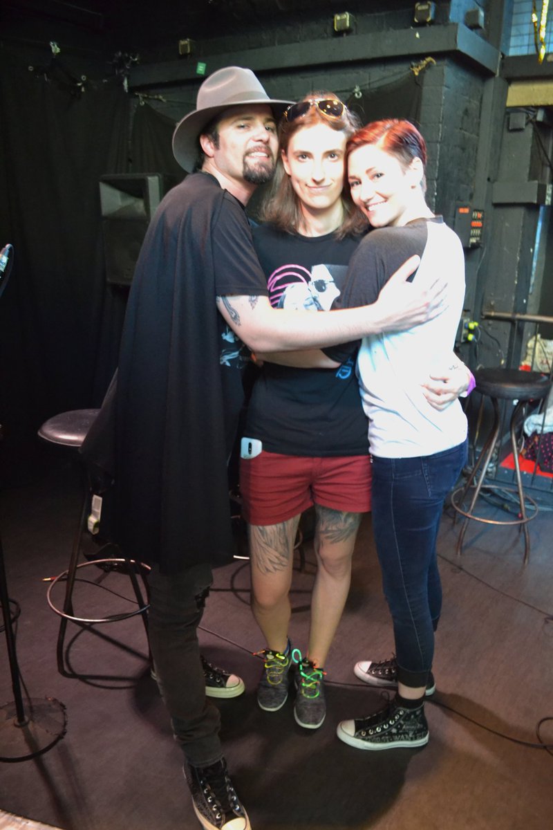 magda92lena's tweet photo. this is how dreams come true... thank you @eastofeli &amp; @chy_leigh ❤️ #eoeXtour #eoeXtourEurope https://t.co/DLKqfTBcu5