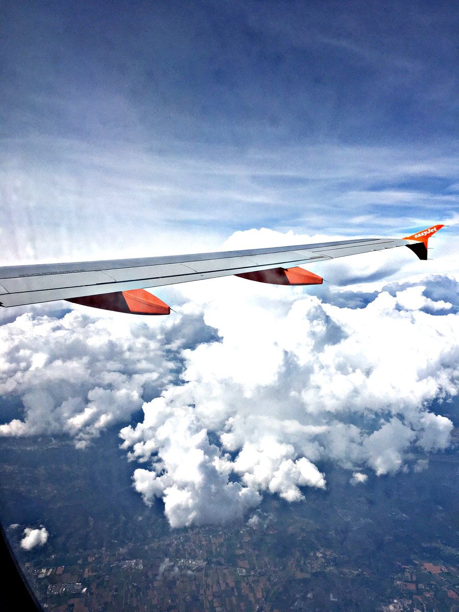 eurospeakschool's tweet photo. Fly to England to learn English with us!
We can offer you many opportunities for your life, contact us!
#FlytoEngland #plane #LoveEnglish #LearnEnglish #opportunities #Languageschool #life https://t.co/VakIBCDQhI