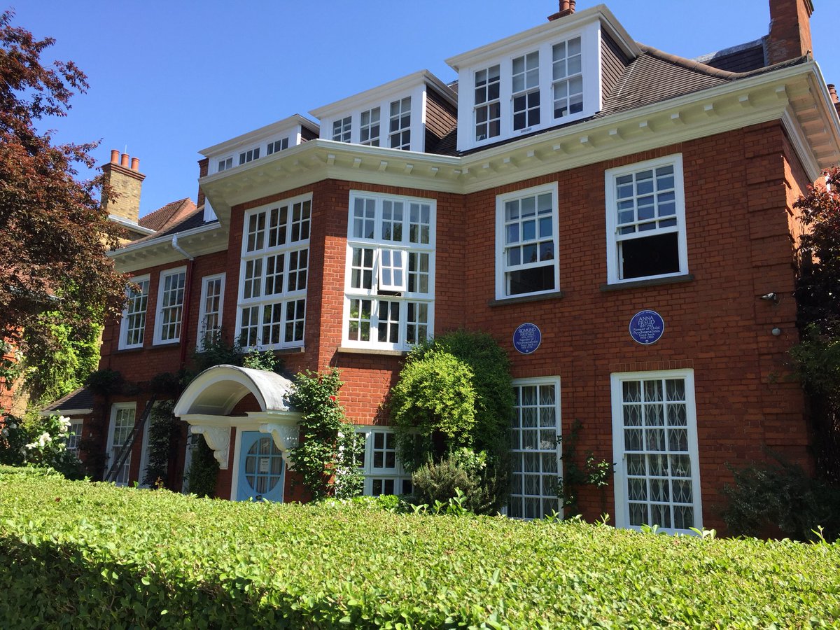 camdenguides's tweet image. See details to book a FREE walk on 28 July via @LoveCamden as part of #CamdenVox
lovecamden.org/finchley-road-…
#thingstodoinlondon #tour #community #walk  #BelsizePark #Camden