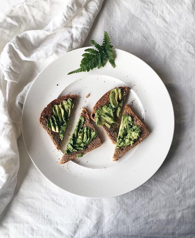 Avocado_Therapy's tweet photo. There's nothing more to ask for 👀🥑
#avocado #cleaneating #yum #foods4thought #plantpowered #healthyfoodshare #eatcolor #plantbased #vegan #avocaddict https://t.co/G3Cmtvc4Or