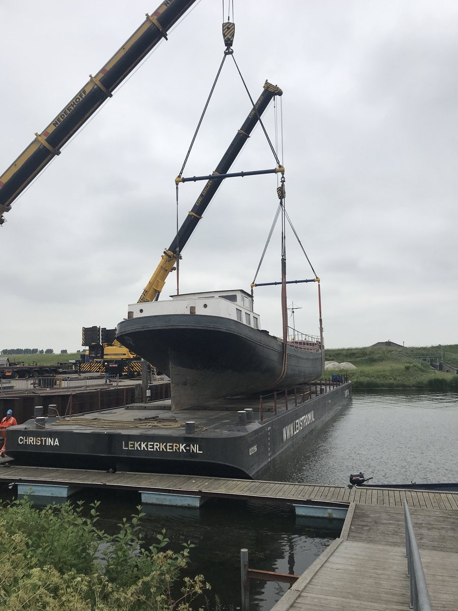 event_broker's tweet image. En hij is los. @buutenplaets #speelschip  @EilandGO @gem_go @DekrantvanGO @igonieuws @grootgoeree @NieuwsNL_GO @kaapschip @hollandsedelta