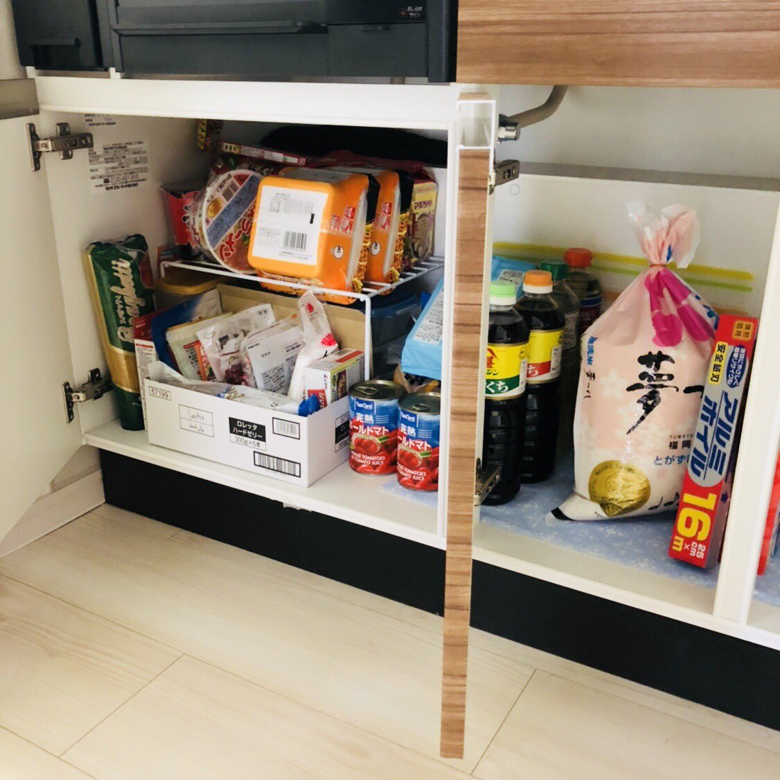 【食料品を爆買い⚠️】

冷蔵庫がやっと届き
食材などを大量に買い🚙

引っ越してきて初めての家でのご飯😋
和風ハンバーグを作ってくれました！
とても美味しかったです🤙

雨ですが、今夜も人に会いに🙋‍♂️
仕事もプライベートも順調⤴️
絶好調です✨
感謝を忘れずに日々を大事にしていきます🤗