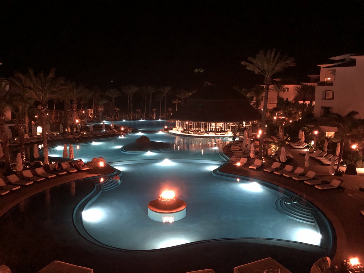 T3amTaho3's tweet photo. Reminiscing about my mini vacation to @CaboAzulResort from last month.  #AMAZING doesn’t even sum it up.  This @diamondresorts property is spectacular with World Class hospitality!  Hoping to win a trip back during the #DRSummerShowdown 2018!  #PlacesToStay #HappinessIs #CaboAzul https://t.co/9OUfsKZ7FN