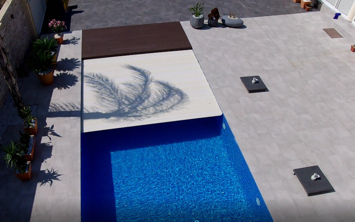 CoverpoolES's tweet photo. 💧Las #cubiertas automáticas de lamas se han ido convirtiendo en un producto muy demandado por los propietarios de #piscina, ya sean para uso público o privado 👌🏻

Consúltanos tu proyecto, te sorprenderemos 😲

🖥️ https://t.co/MXhmyYHNoj

#Pool #CoverPool #Cubierta #Alicante https://t.co/CYtVYjZt8I
