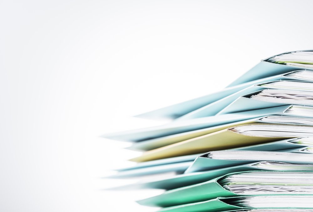 Hoe ga jij met #vertrouwelijke papieren om? Uit #onderzoek van <a href="/FellowesBrands/">Fellowes Brands</a> blijkt dat deze #documenten bij het merendeel van de Nederlanders gewoon bij het #afval liggen: marcommit.nl/persberichten/… #persbericht