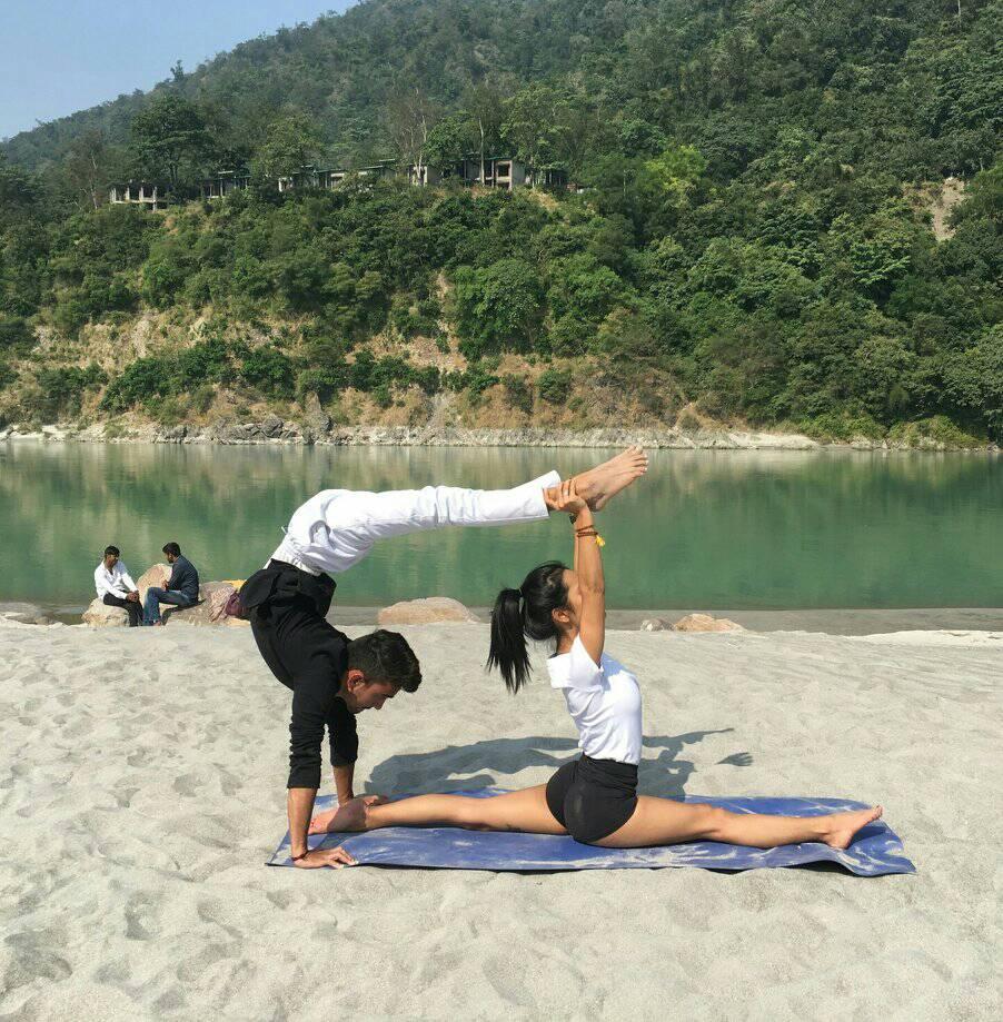 yogattcinindia's tweet photo. #Yoga_Retreat is actually a collective #yoga practice which is a combination of #asana, #pranayama, #philosophy and a session for Question-Answer.
https://t.co/I4vKvTk7sx
#yoga_retreats_in_india #rishikesh #north_india
#yoga_classes https://t.co/jijK1Ioob1
