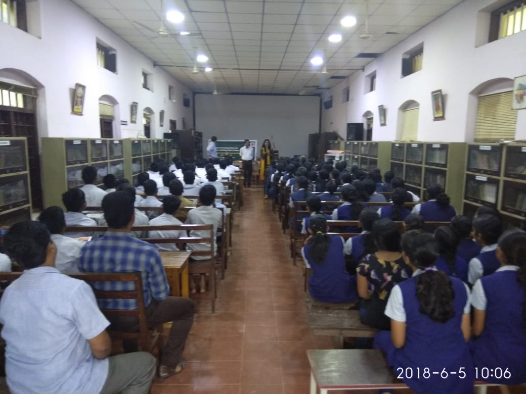 Beat plastic pollution awareness for school children with M/s planet earth at SNDP school Udayamperoor <a href="/IOCL_KERALA/">IndianOil Kerala</a> <a href="/IndianOilcl/">Indian Oil Corp Ltd</a> <a href="/dpradhanbjp/">Dharmendra Pradhan</a> <a href="/AshutoshJindalS/">Ashutosh Jindal</a> <a href="/PSMIOC/">P S Mony</a>