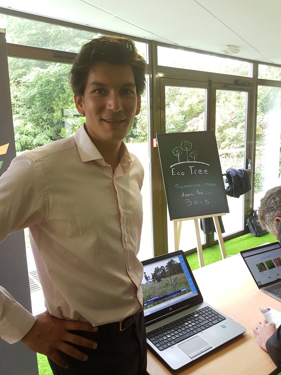 MartinsssKarine's tweet photo. [Rencontres RSE] Ce midi @EcoTree_co est à la cantine chez @cmarkea
Merci l’équipe #RSEInside 👍 https://t.co/kGt3N7R59V
