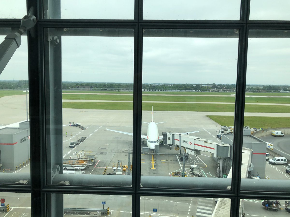 Martin_H_1986's tweet image. Judging by today’s news, this view could be very different soon! #heathrow #thirdrunway #newrunway @BBCNews @netAirspace