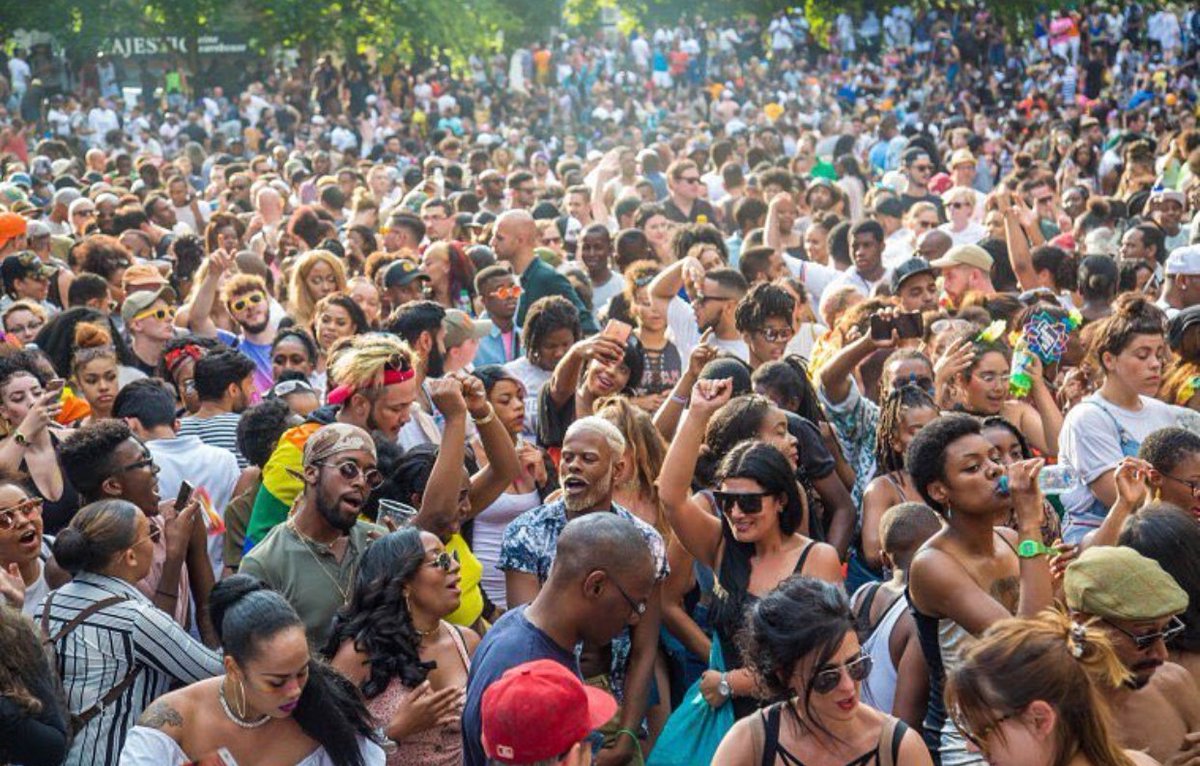 ukblackpride's tweet photo. Join the #UKBlackPride 2018 movement! Take part as a volunteer. Opportunities across media and comms, operations, stage management and more! Email: volunteers@ukblackpride.org.uk and visit our website for frequent updates: https://t.co/zyHxitJ4NW https://t.co/RcC91lRkrd