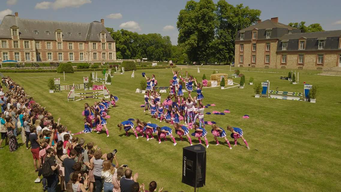 BDE_APT's tweet photo. Bravo à toute l'équipe de l'UDE Grignon et ses bénévoles 👏pour l'organisation de 👉 La Garden Party 👈 qui a eu lieu le 27 Mai ! https://t.co/VZc9NOVSFe