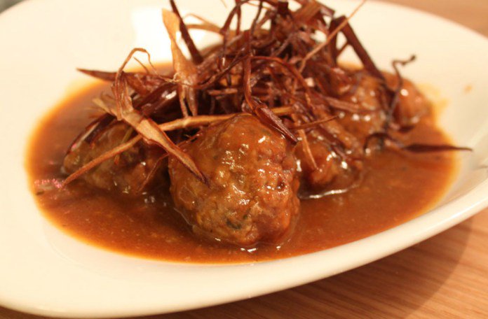 La carne y lo vegetal se dan la mano y lo hacen en un sitio 🔝 <a href="/VacayHuerta/">La Vaca y La Huerta</a>  🐮🍆 ow.ly/Ttd930kli1W