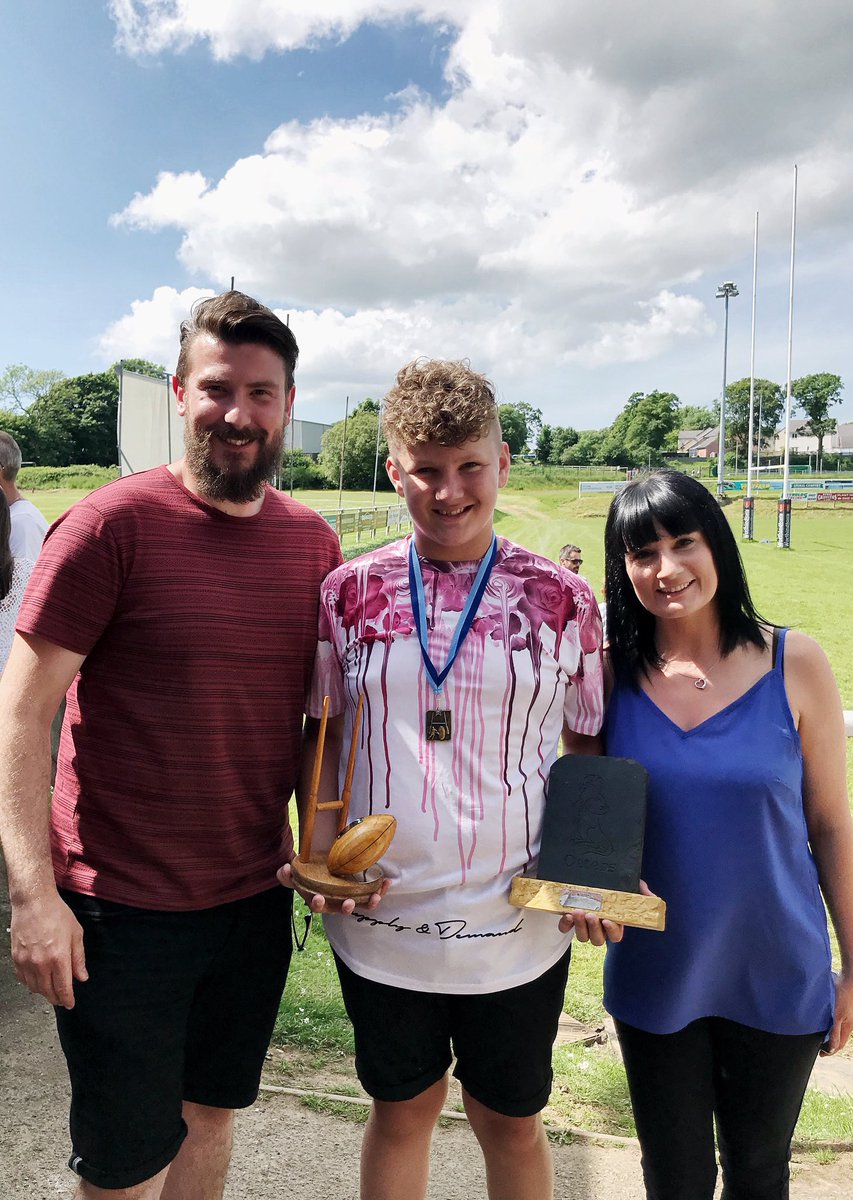 Shezabelle13's tweet photo. @scarlets_rugby Scarlets No8 wannabe!! Only 13 so a few years to go!! Alfie had Players Player of the year &amp; Coach’s Player of the year this year! From little acorns mighty oaks grow....@KenOwens1088 @johnbarc86 @uzair_cassiem @LeighHalfpenny1 @taulupe @WillBoyde @Nigelrefowens https://t.co/J3Ob2AzW8P