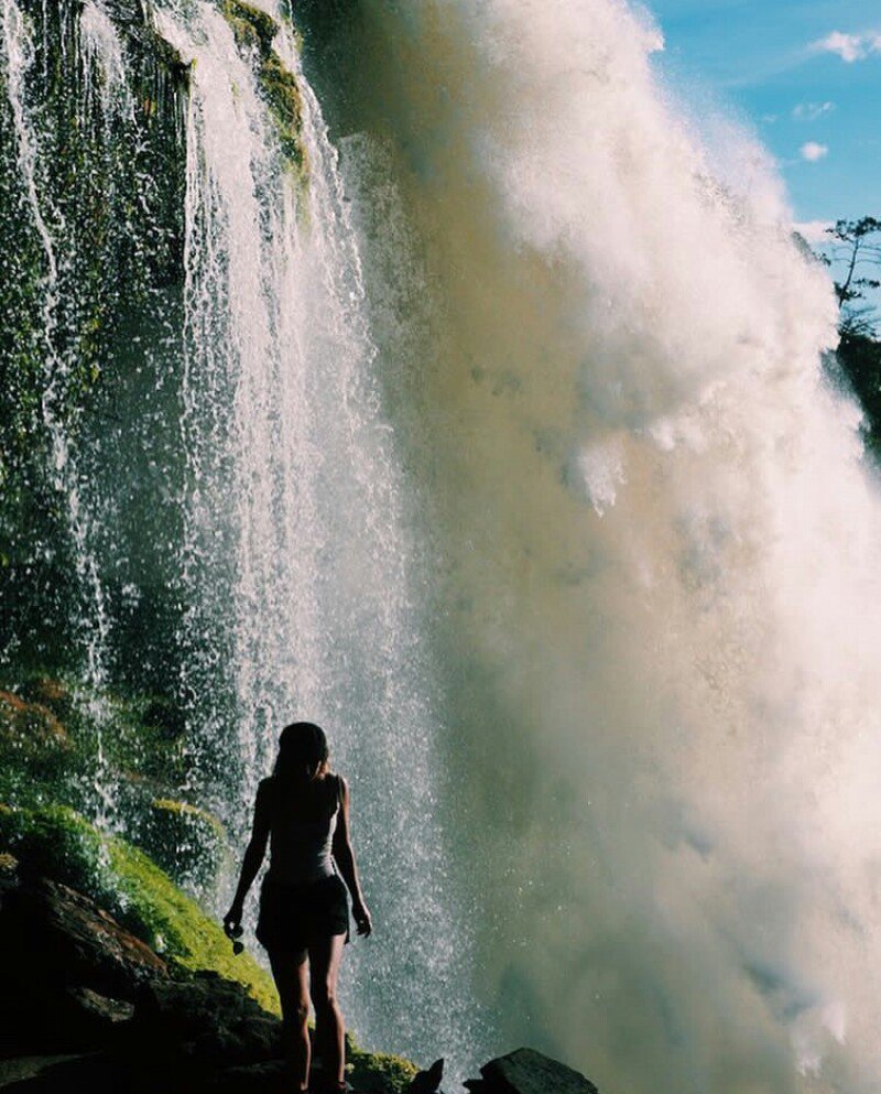 AnaCeci1997's tweet photo. Buenos días, martes.
Hoy es el Día Mundial del Medio Ambiente.
En la naturaleza no hay WiFi, pero te aseguramos que ahí encontrarás la mejor CONEXIÓN.
#FelizMartes
#DiaMundialDelMedioAmbiente
#WorldEnvironmentDay
#Venezuela #ParqueNacionalCanaima https://t.co/k5k3fYgMeY