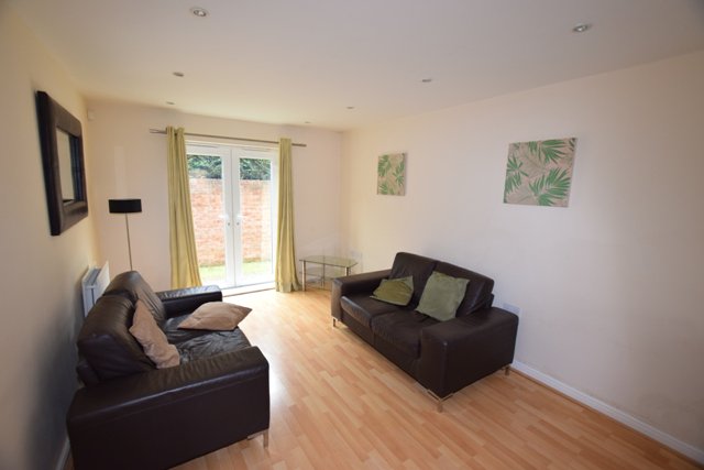 AVAILABLE 13TH JULY, 2 BED APARTMENT, FURNISHED, GRANGE COURT, CARVILLE, DURHAM. £575PCM  CONTACT TO VIEW 0191 2126970
