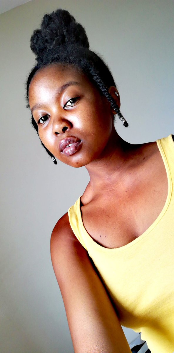 Asanda_Thomo's tweet image. My natural hair appreciation post 😍 It's been a journey.
#naturalhair #NaturalHairTwitter