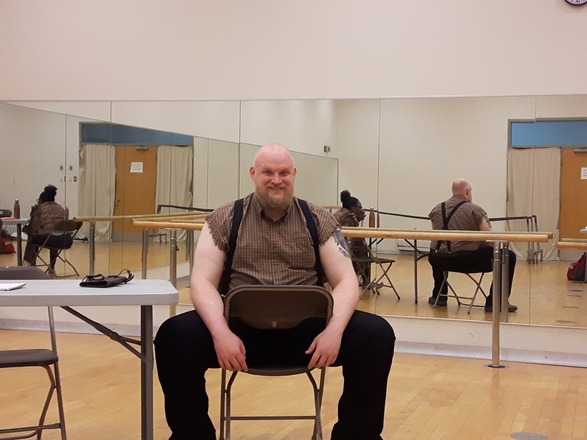 Just making faces while "frozen" for Joseph's monologue. #ponties #mtlfringe #fringebuzz #soberfringe