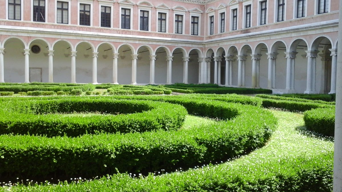 GVSTGroup's tweet image. Un elemento essenziale nell'organizzazione di un evento è sicuramente il sopralluogo, attraverso il quale possiamo davvero verificare se la location scelta per l'evento abbia determinati requisiti ed elementi adatti allo stesso. 
L’ultimo sopralluogo per il congresso #IWC2019!