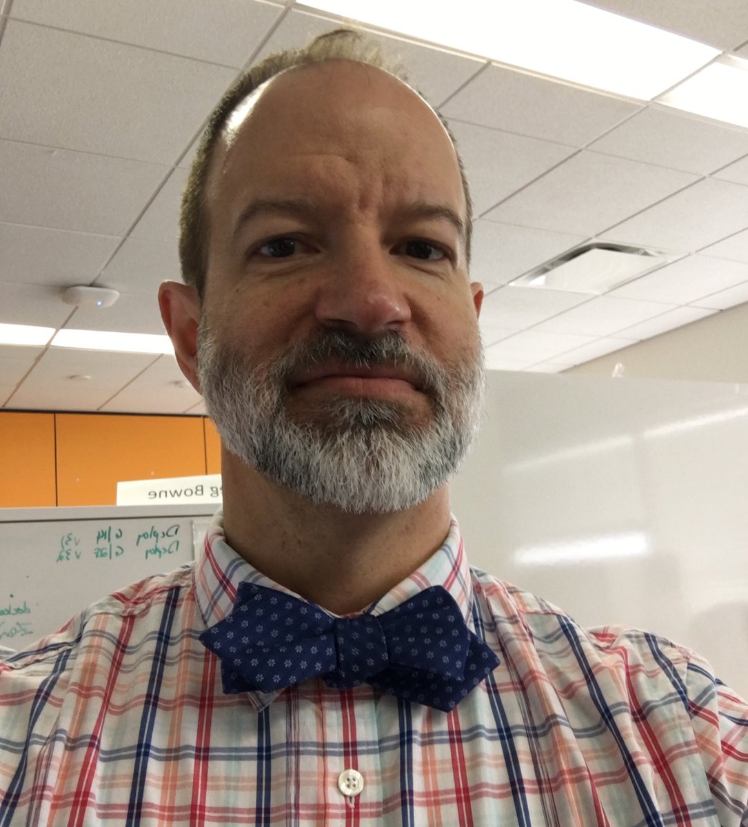 gregbowne's tweet photo. Keeping Tuesday sharp with a diamond point tie from @thetiebar and Penguin shirt from @CRAMCHICAGO #bowtietuesday #quickbaselife #snazzycoder https://t.co/deWr8ARouc