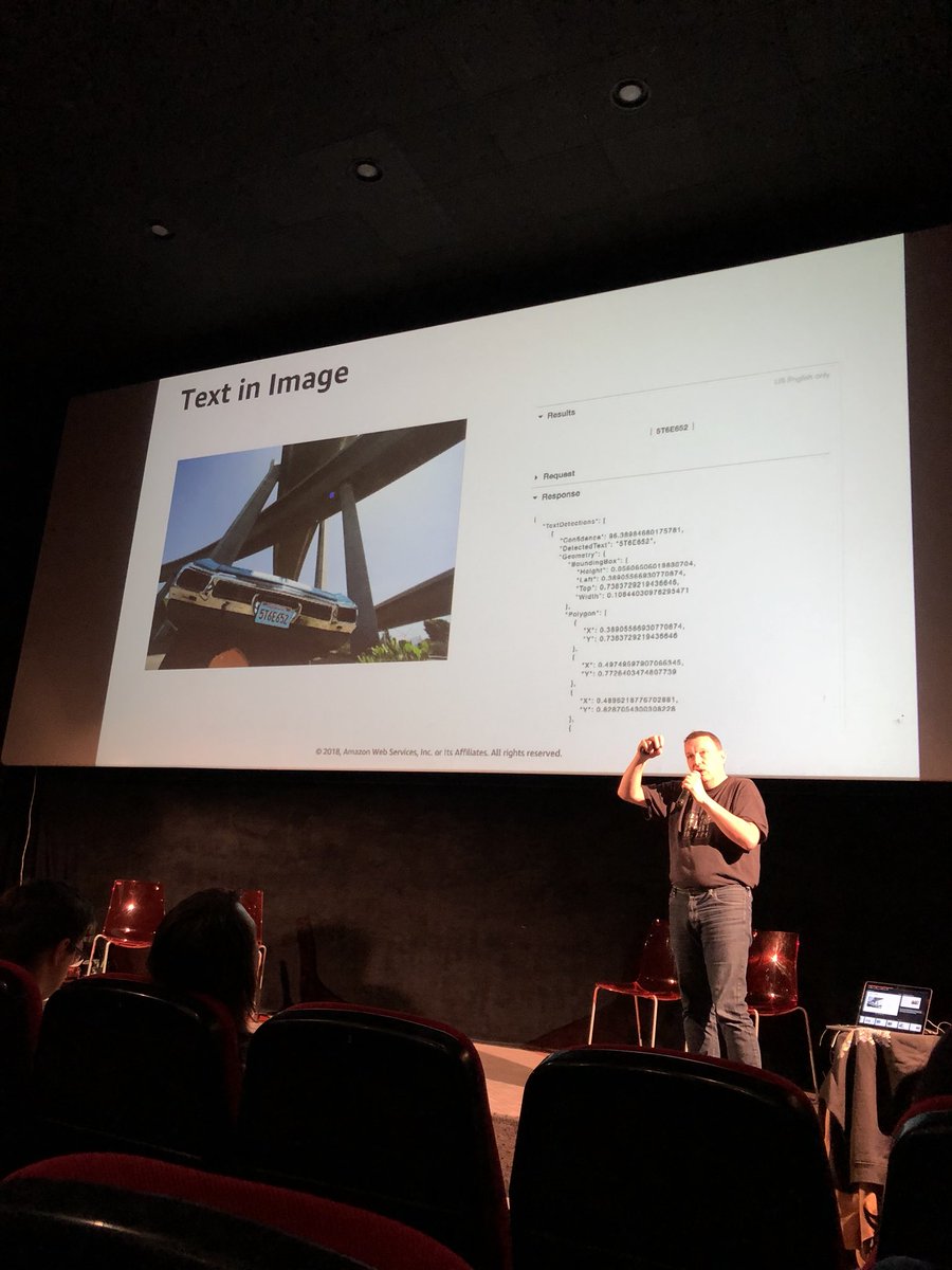 arturjaworski's tweet image. Smart apps on #mceconf #MCE2018 #redefiningtech