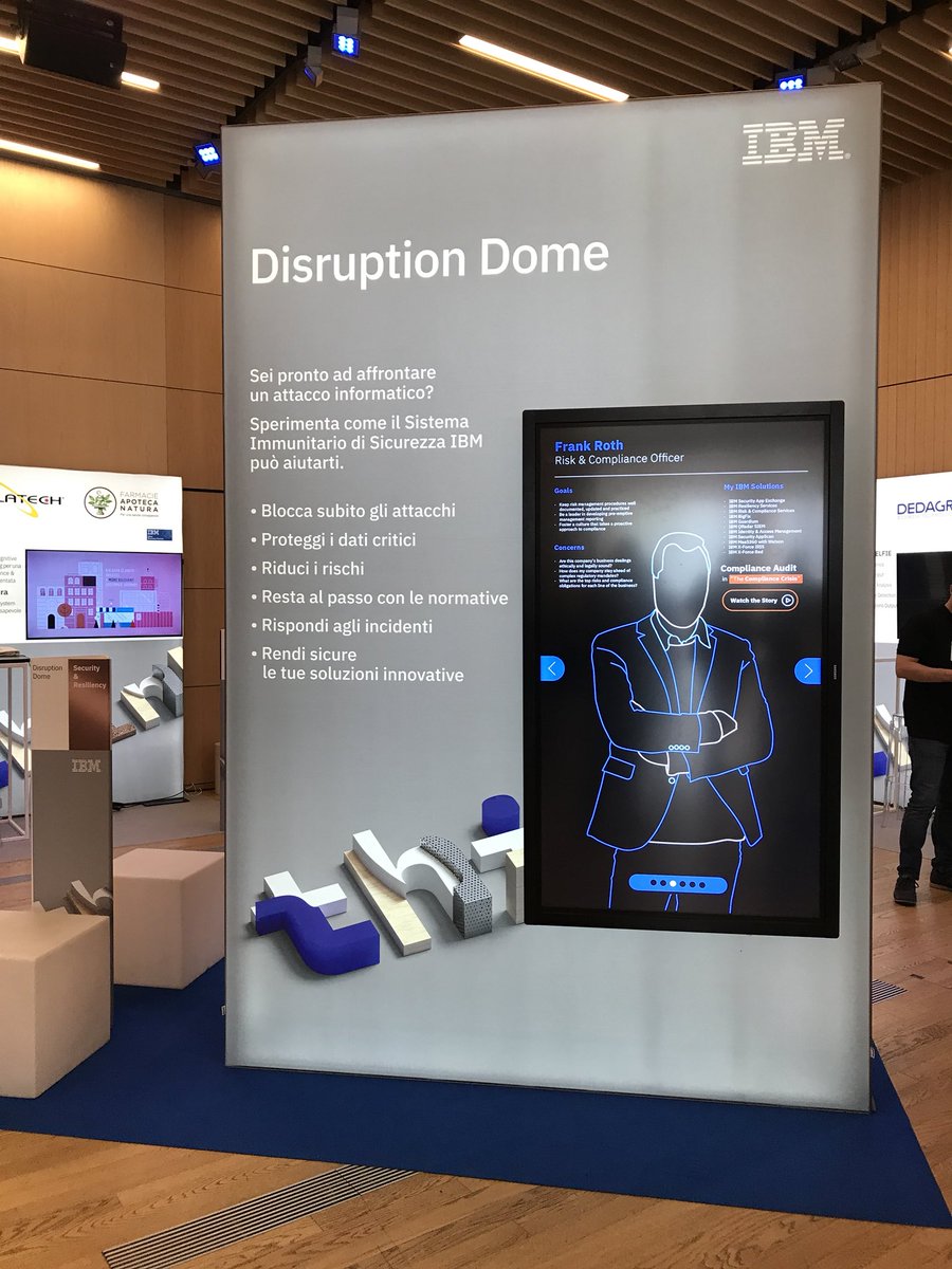 VPRenato's tweet photo. La nuova intallazione Disruption Dome al Think2018 di IBM @IBMSecurity https://t.co/RjWxxoCY54