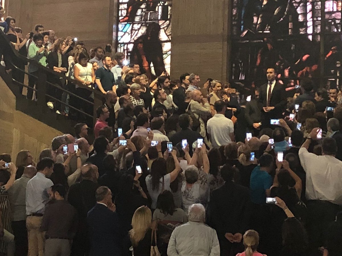 All Hail The New King In Town