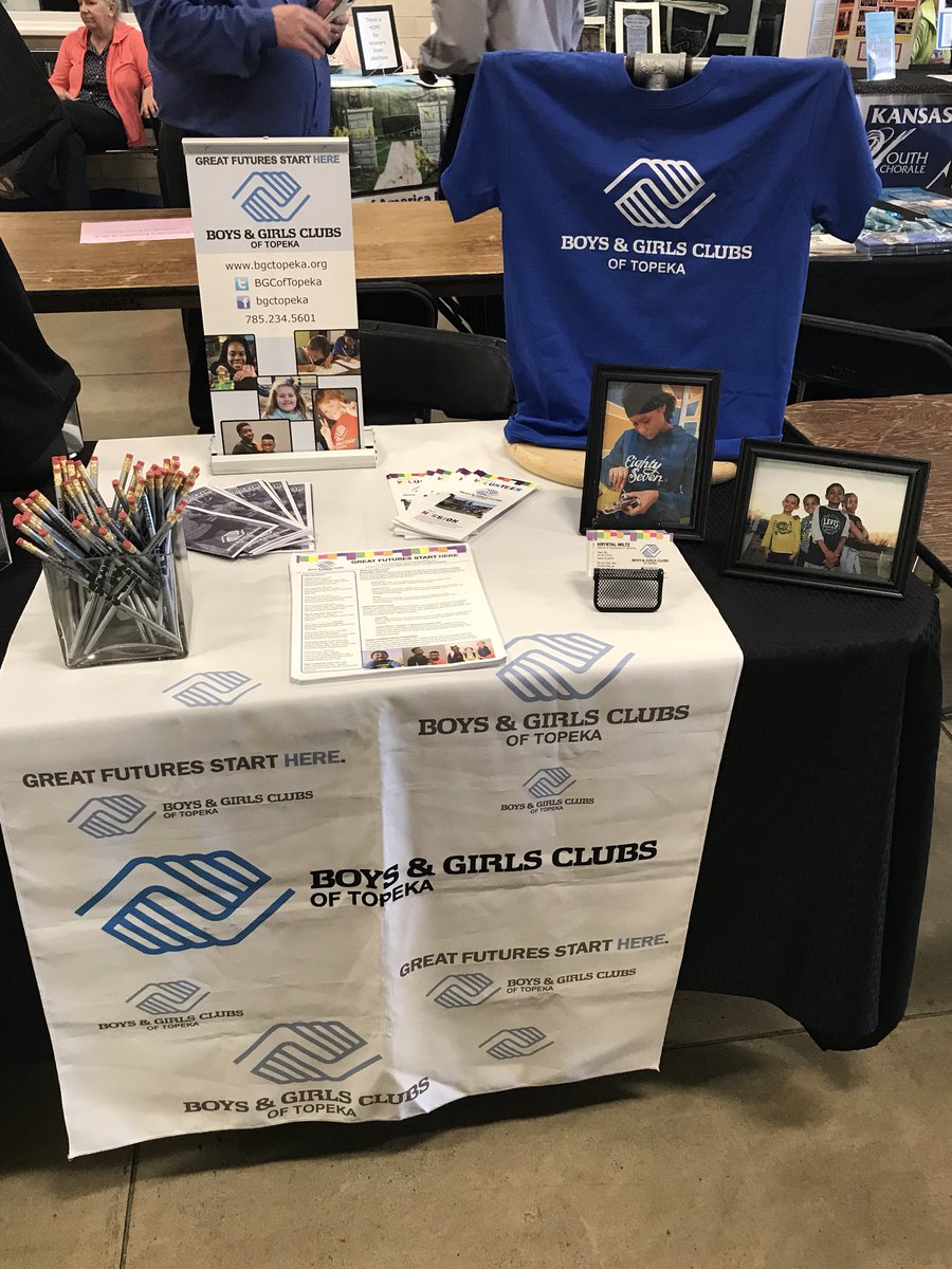 BGCofTopeka's tweet photo. #TopekaGives is here!!! Stop by and make a donation #forthekids https://t.co/6BGYvLogxS
