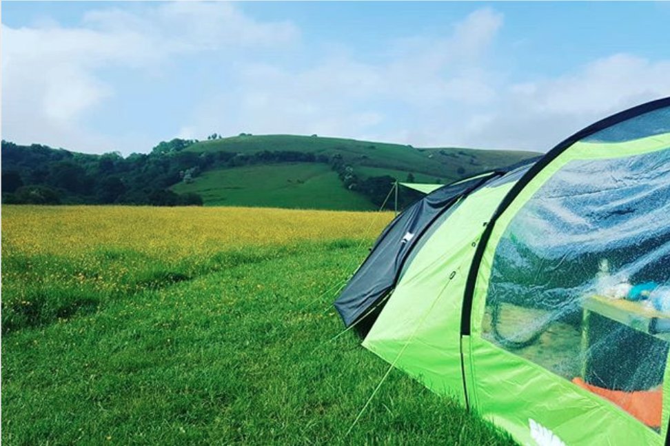 Ahhhh to be in a field, far far away 🌳🌾☀

Thanks to @norwex_fickledesigns for this one 😍😘

#gocamping #solar #popup #tent #crowdfunding #campinglife #besttimes #adventure #travel #wanderlust #offgrid #solarcamping #familyadventures #campingweekend #outdoors