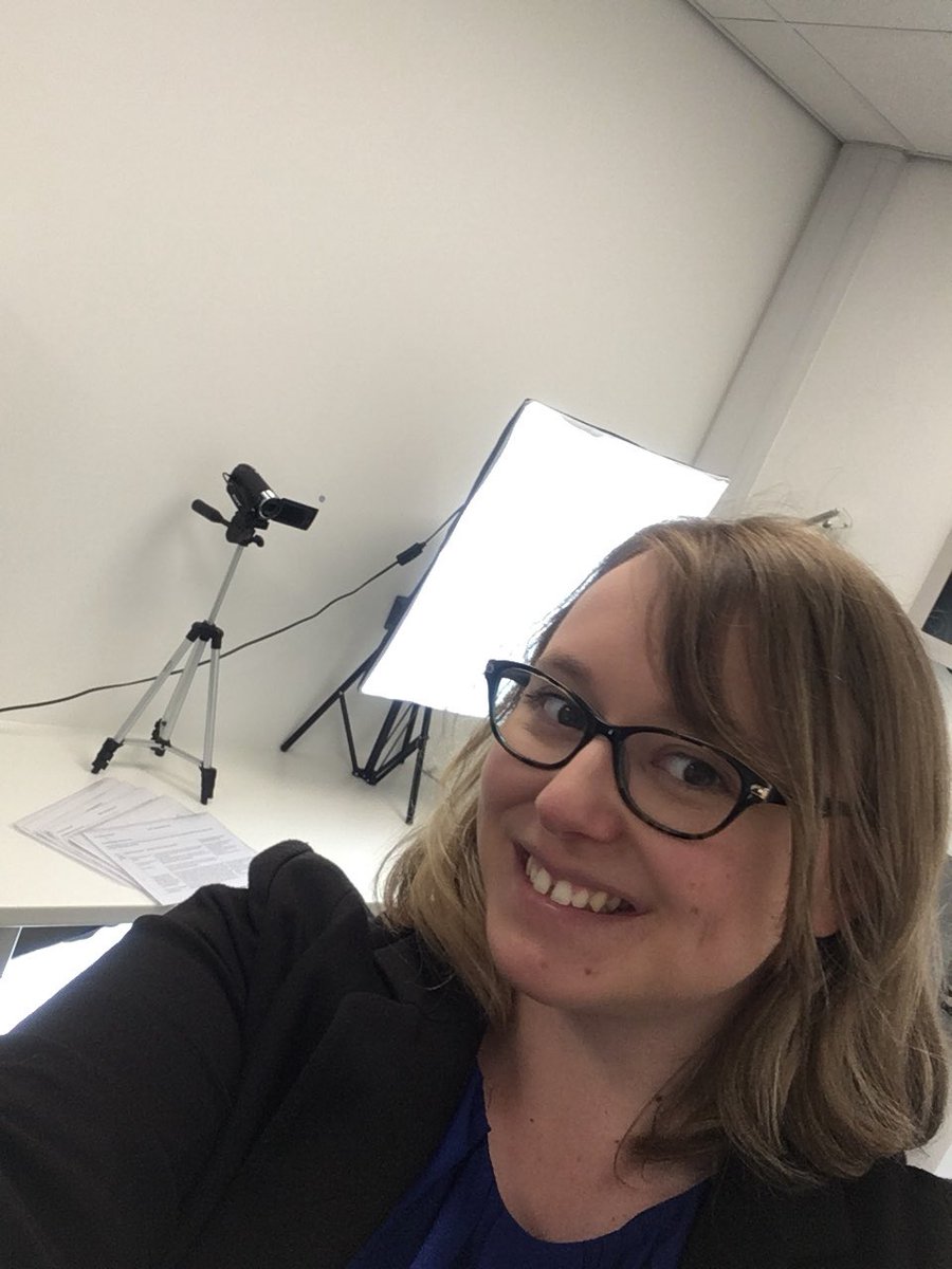 HarriLizzi's tweet image. Day two filming with @eyeonwopec at @SchoolOfOptom! #lightscameraaction #saycheese