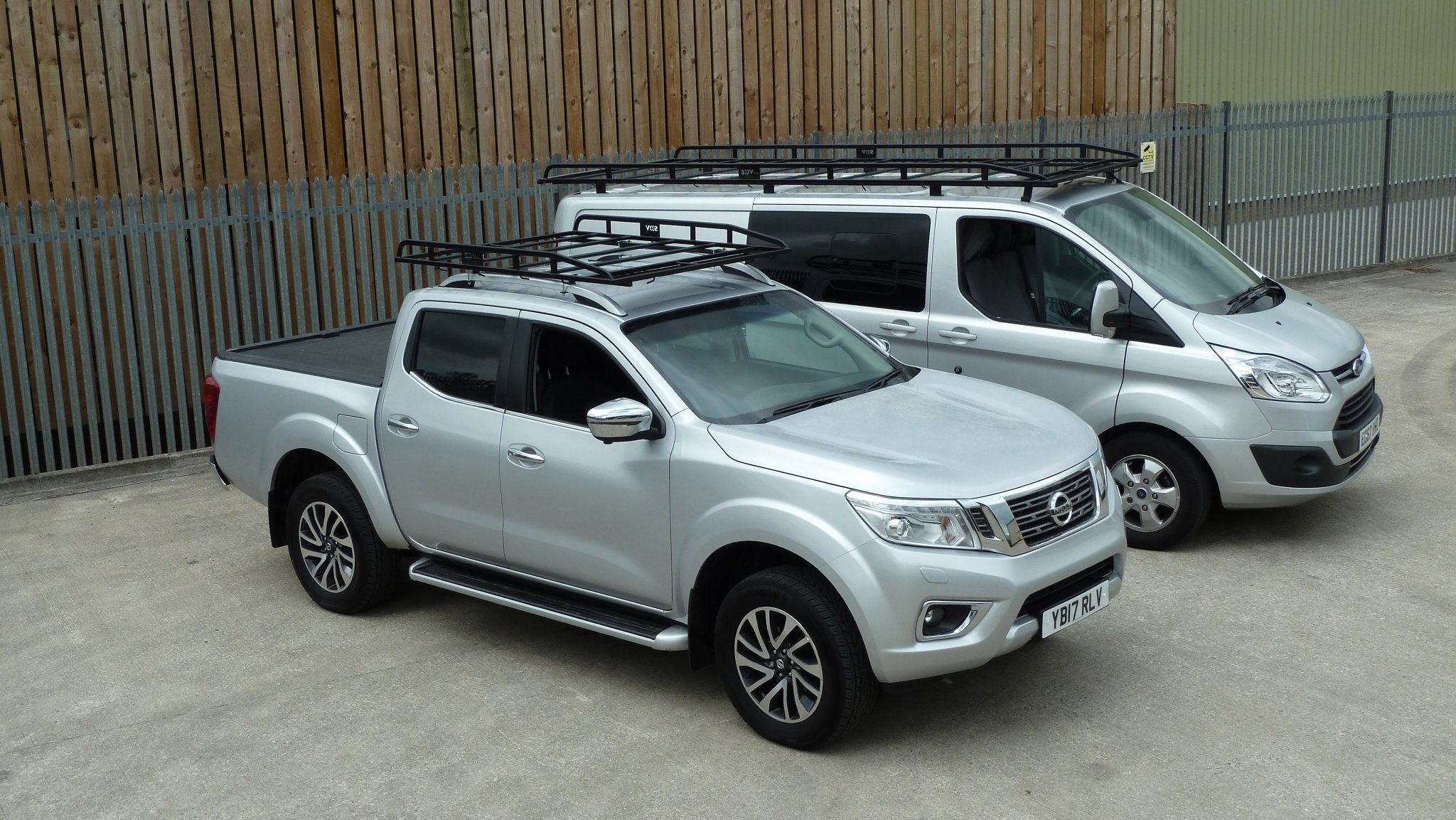 Navara roof online racks
