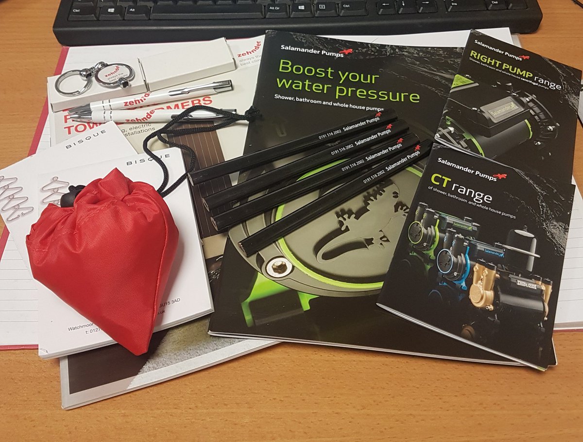 totalplumbinguk's tweet photo. Big thanks to @Salamander_Sean + @tinytracey73 for a great Breakfast morning!!

As is customary I have a few bits to giveaway, to win just like,follow+RT and comment with the answer to this...

What great football team do I support?? 🤔⚽

Winner picked on Wed 6/6 at 9.30am 👍🎁 https://t.co/emhzbUTWuG