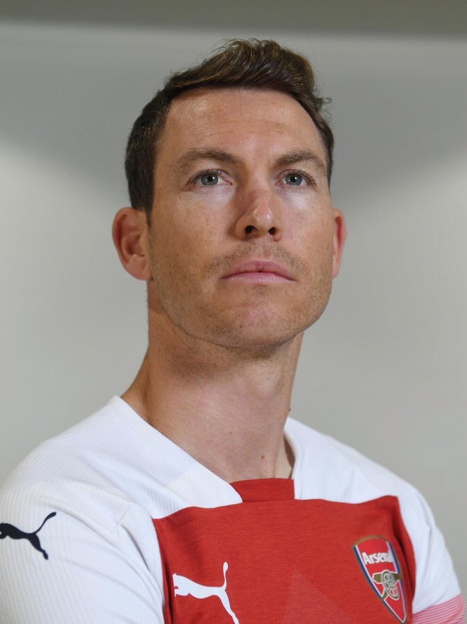 SomosGunners's tweet photo. OFICIAL:

Stephan Lichtsteiner, defensor suizo de 34 años, es nuevo jugador del Arsenal, llega procedente de la Juventus como jugador libre.

#WillkommenStephan https://t.co/dPZ5zcdP8a
