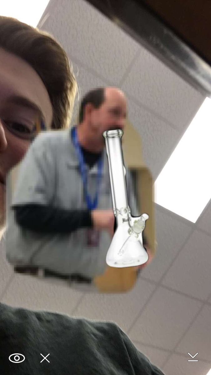 joethehobo6's tweet photo. My teacher smokes pot #420 #firehim https://t.co/u2hnLbT2Il