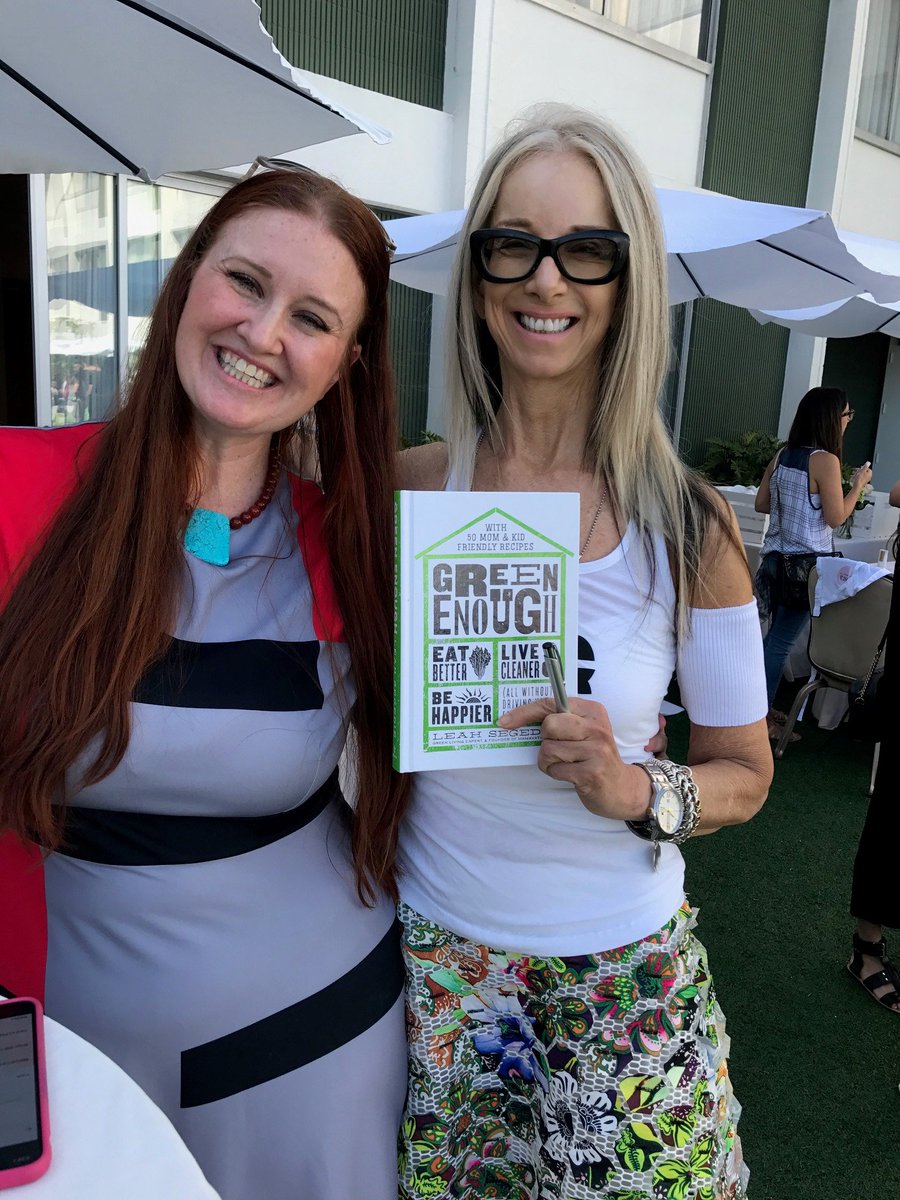 ENERGYbits's tweet image. We had such a fun time at the @BloomSummit,  spreading word about the health benefits of algae! It was awesome to have the opportunity to meet so many amazing people!  @bookieboo @BrittanyCarbone @RealMomofSFSV #algae #beauty