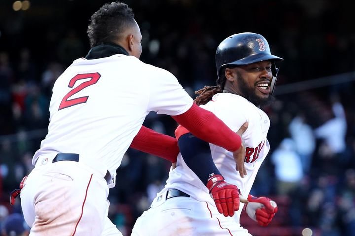 follownews_com's tweet image. I miss Hanley Ramirez #HanleyRamirez #SoxDFA #Ramirez #Hanley #RedSox #DustinPedroia follownews.com/4j240