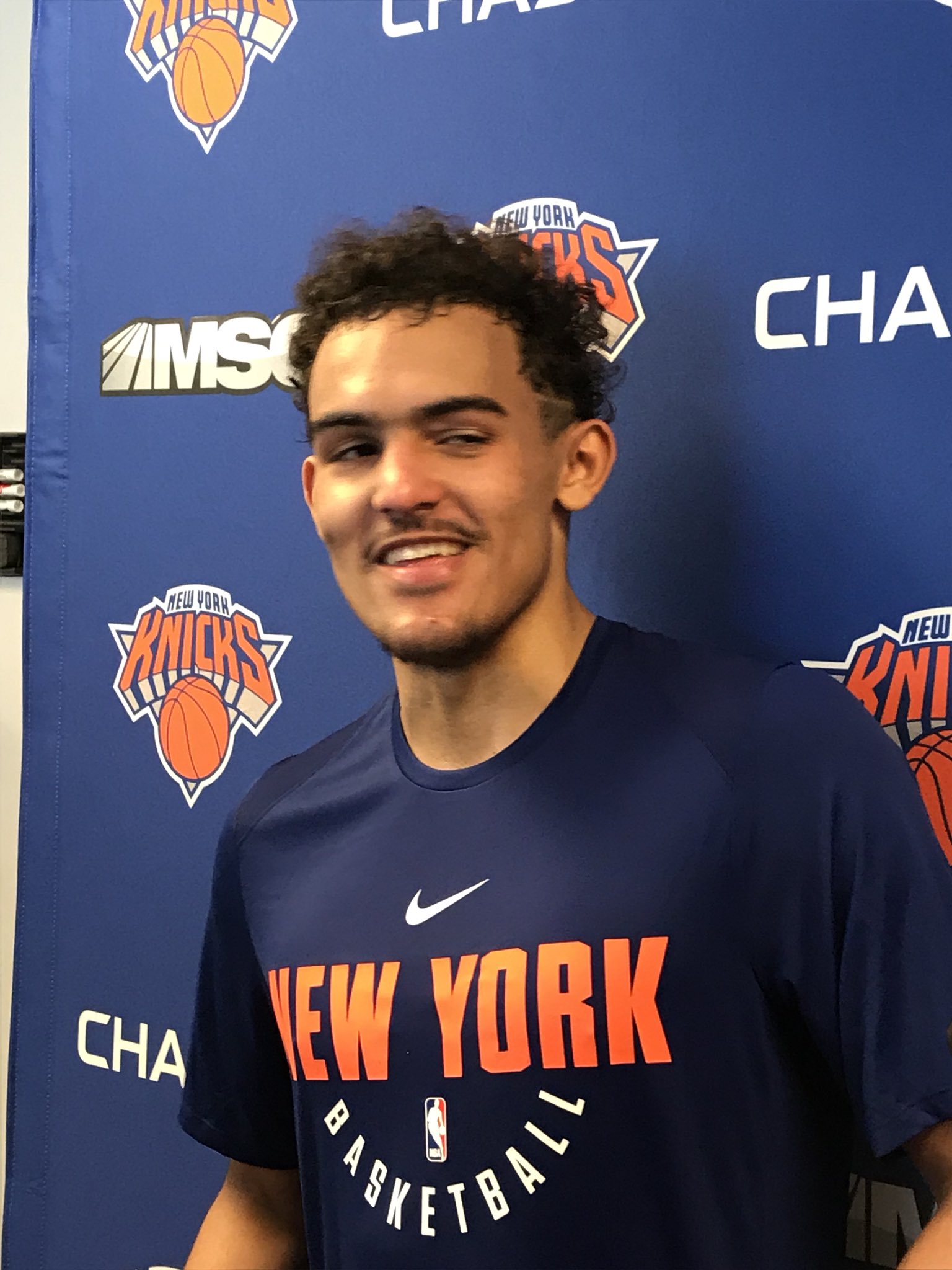 trae young knicks jersey