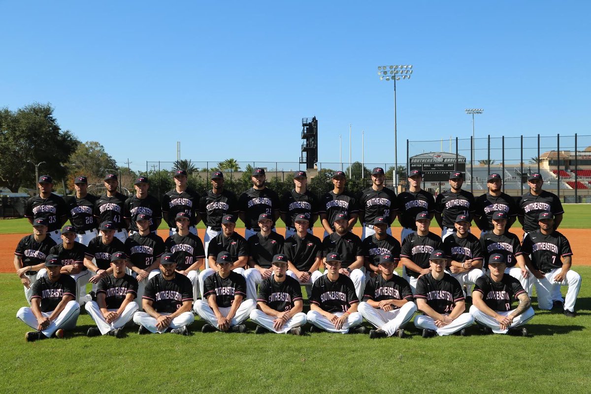 SEUFireBaseball's tweet image. #TransformationTuesday from preseason smiles, to NATIONAL CHAMPION smiles!
#FanTheFire🔥 #NAIAWorldSeriesChamps