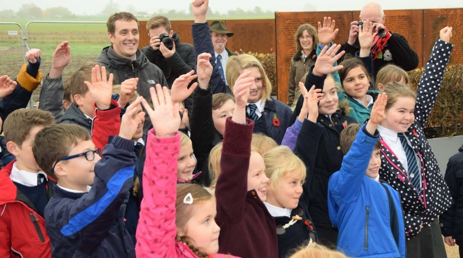 SchoolTravelOrg's tweet photo. Lincoln Cathedral and the International Bomber Command Centre have joined forces to share heritage with local schools https://t.co/nYav6QzOlk https://t.co/BAGyr5OXLU