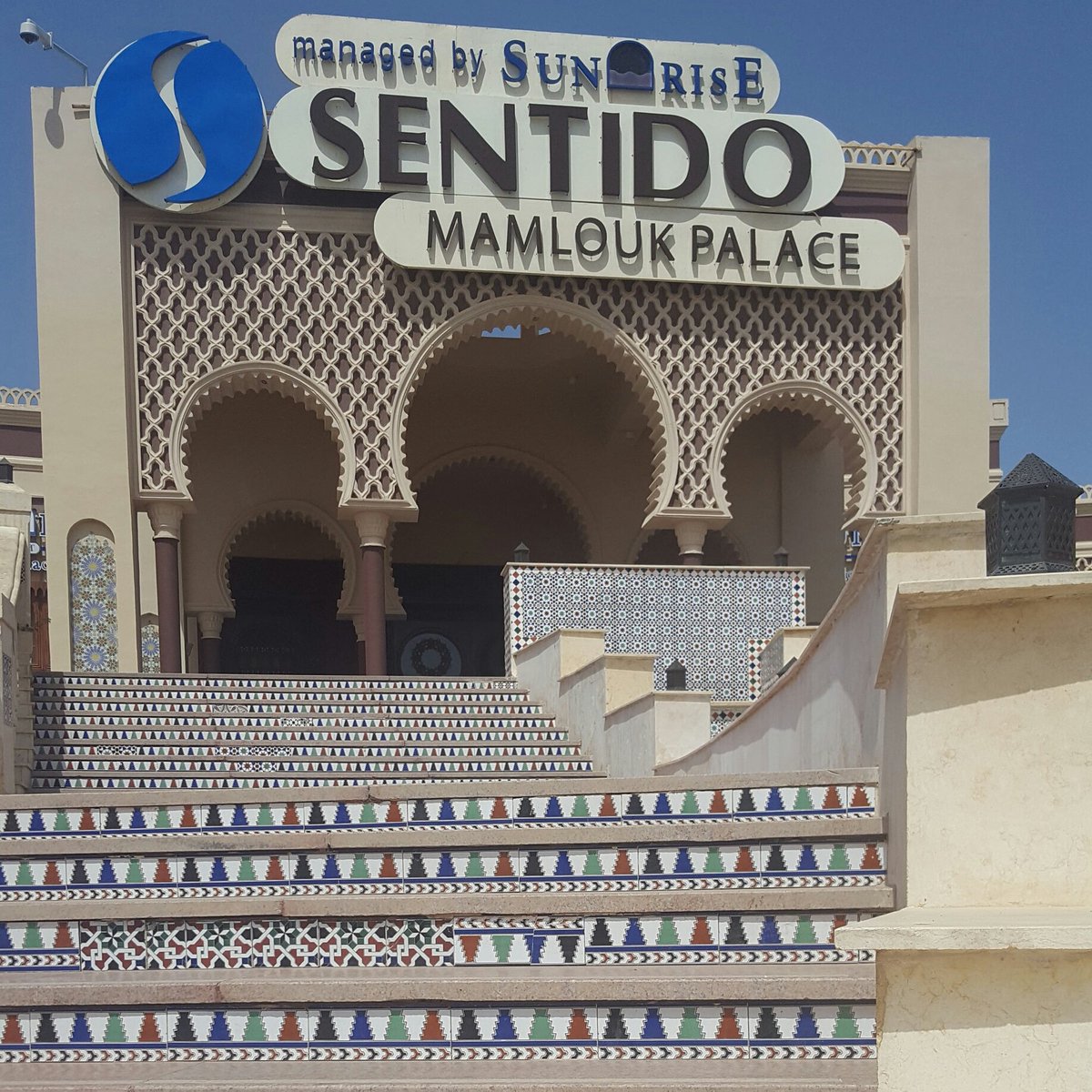 MamloukPalace's tweet photo. "The World is a Book. And those who do not travel read only one Page." 

Visit us and widen your World 🤗 

#entrance #SENTIDO #MamloukPalace #orientalisch #stufen #hurghada #WelcomeHome #travelling #treppen #stairs #mustbeSUNRISE #ägypten #exploringegypt #picoftheday #oriental https://t.co/qDMpQljnWK