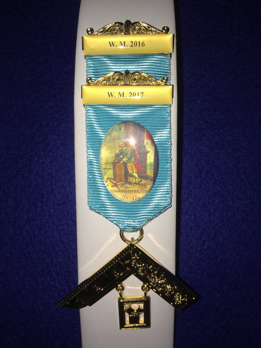 MasonicDesign's tweet image. Handmade Replica Past Master&apos;s  Breast Jewels, various designs
Crests and Bar Embellishments made in a hard resin finish mounted on Toye Kenning watermarked ribbon and presented in a plastic wallet
www.masonicdesign.couk
