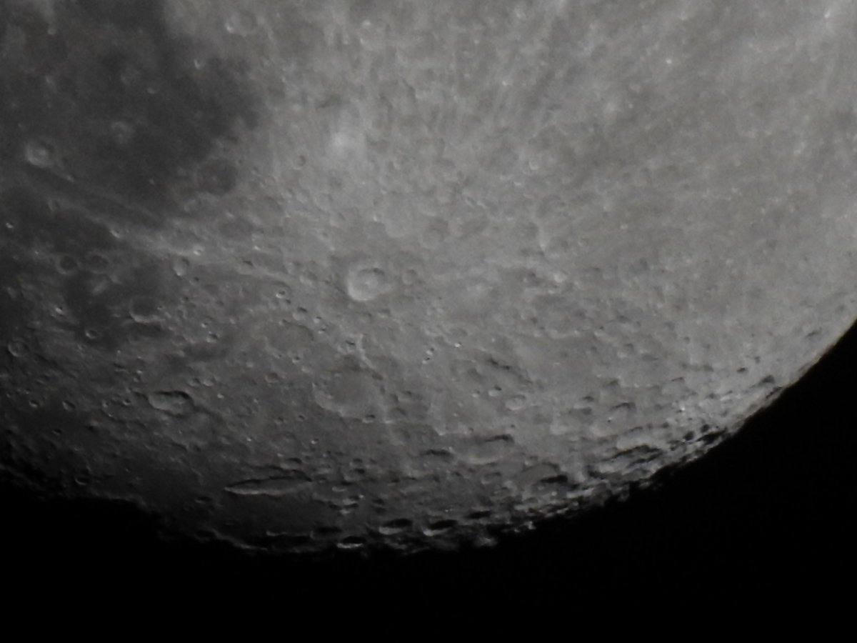 Chris Pym No Twitter With Clear Skies In Somaliland Last Month Using A Nikon P900 Camera The Moon Was Gloriously Clear With A Switch To Manual Settings I Also Snapped My Chris Pym No Twitter With Clear Skies In Somaliland Last Month Using A Nikon P900 Camera The Moon Was Gloriously Clear With A Switch To Manual Settings I Also Snapped My