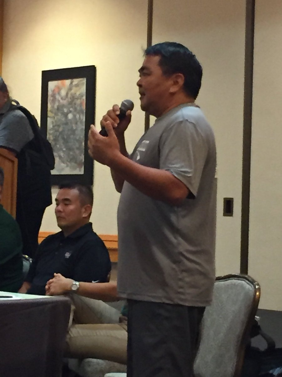 HHSAA_SAC's tweet photo. Maui Athletic Director Mike Ban explains that he became an athletic director through his passion of serving others through education. #HHSAASLS18 https://t.co/PpbaiqyI0t