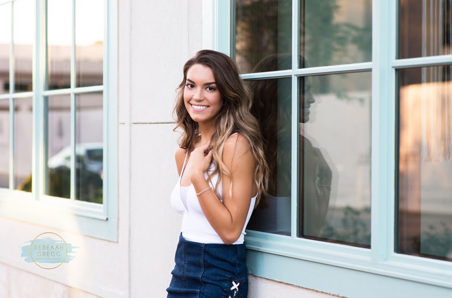 TheTwelfthYear's tweet photo. "Doing something I love is the most important thing whether I'm "successful" or not and I can't imagine doing anything else!" Come check out Rebekah Gregg Photography on the blog today! https://t.co/cmiKL6976K